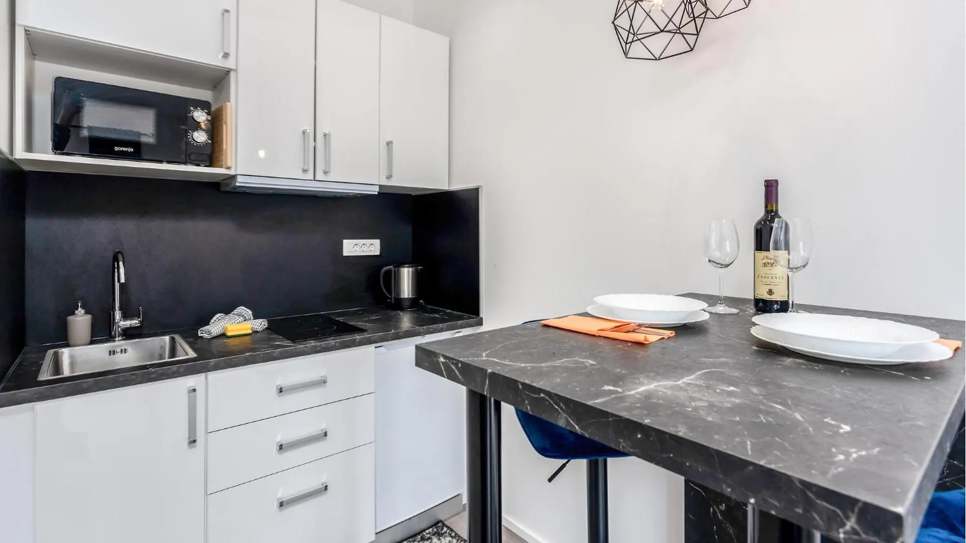 Lovely Apartment In Jadranovo With Wifi 0*,  Croatia