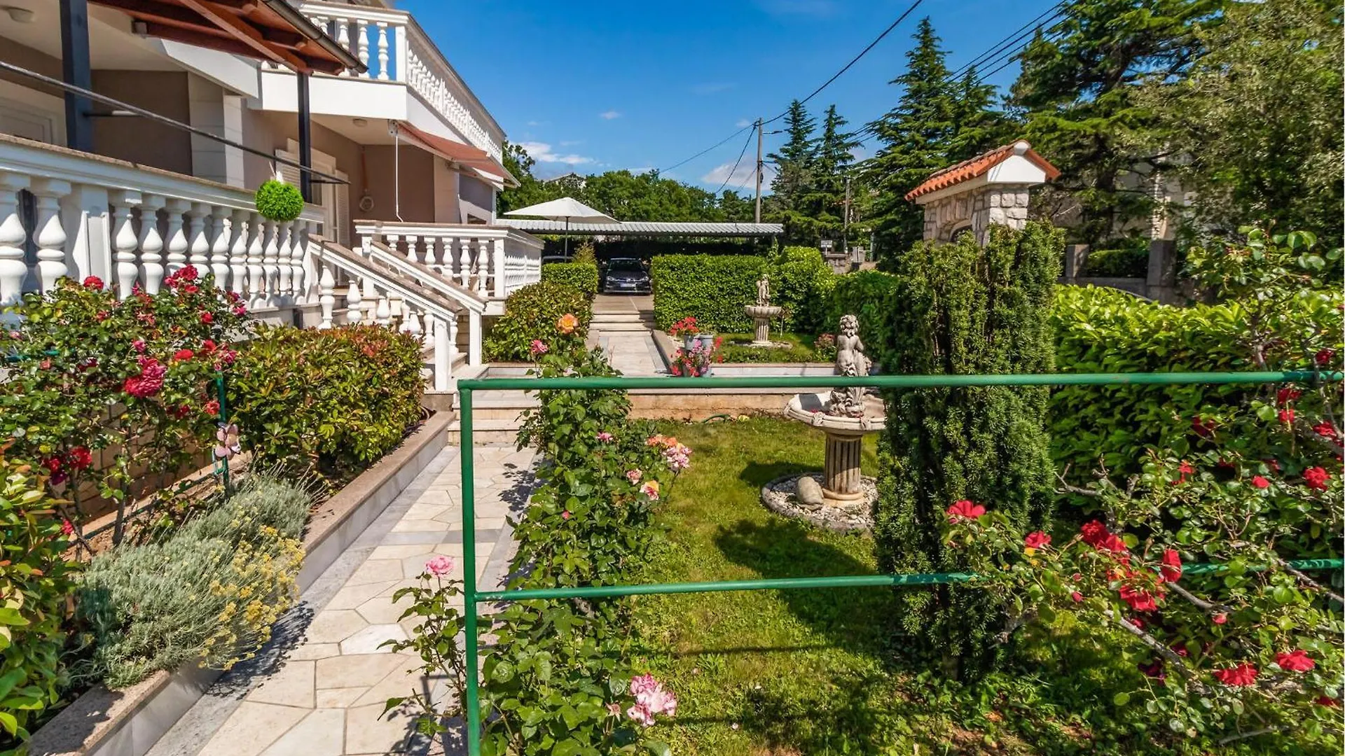 Lovely Apartment In Jadranovo With Wifi